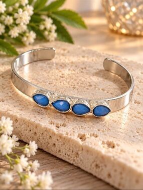 Bracelet (Cuff)
